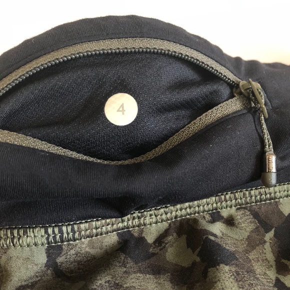 Lululemon Speed Short 4-way stretch Mystic Jungle - Picture 4 of 5